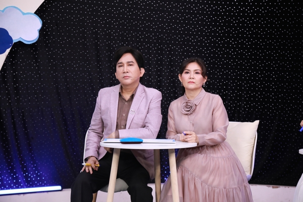 NSƯT Kim Tử Long ‘dỗi’ vợ Trinh Trinh vì muốn sinh bé gái