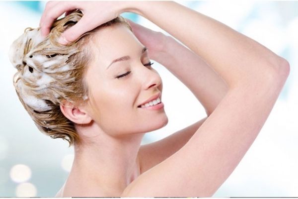 Tóc thưa – Điều khiến phái đẹp lo lắng, phải làm sao?