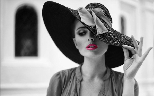 Nâng cao khí chất của phái đẹp từ những chi tiết dù là nhỏ nhất