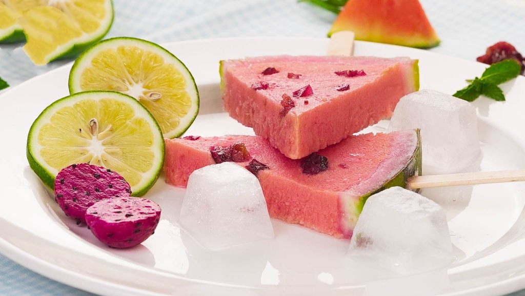 Làm kem dưa hấu ngon đẹp mà đơn giản đến không ngờ