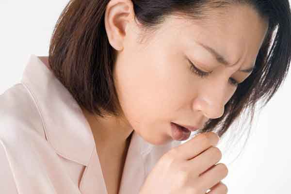 Bài thuốc Đông y trị khàn tiếng