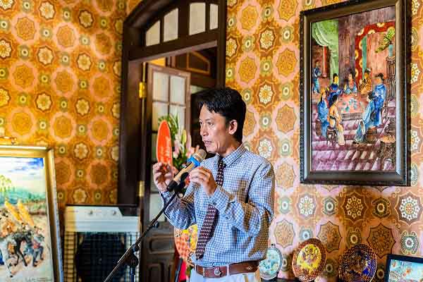 Triển lãm bộ tranh Kiều pháp lam độc bản: thu hút hàng trăm khách tham quan