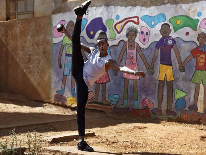 Ballet quốc tế đón nhận thành viên mới từ khu ổ chuột