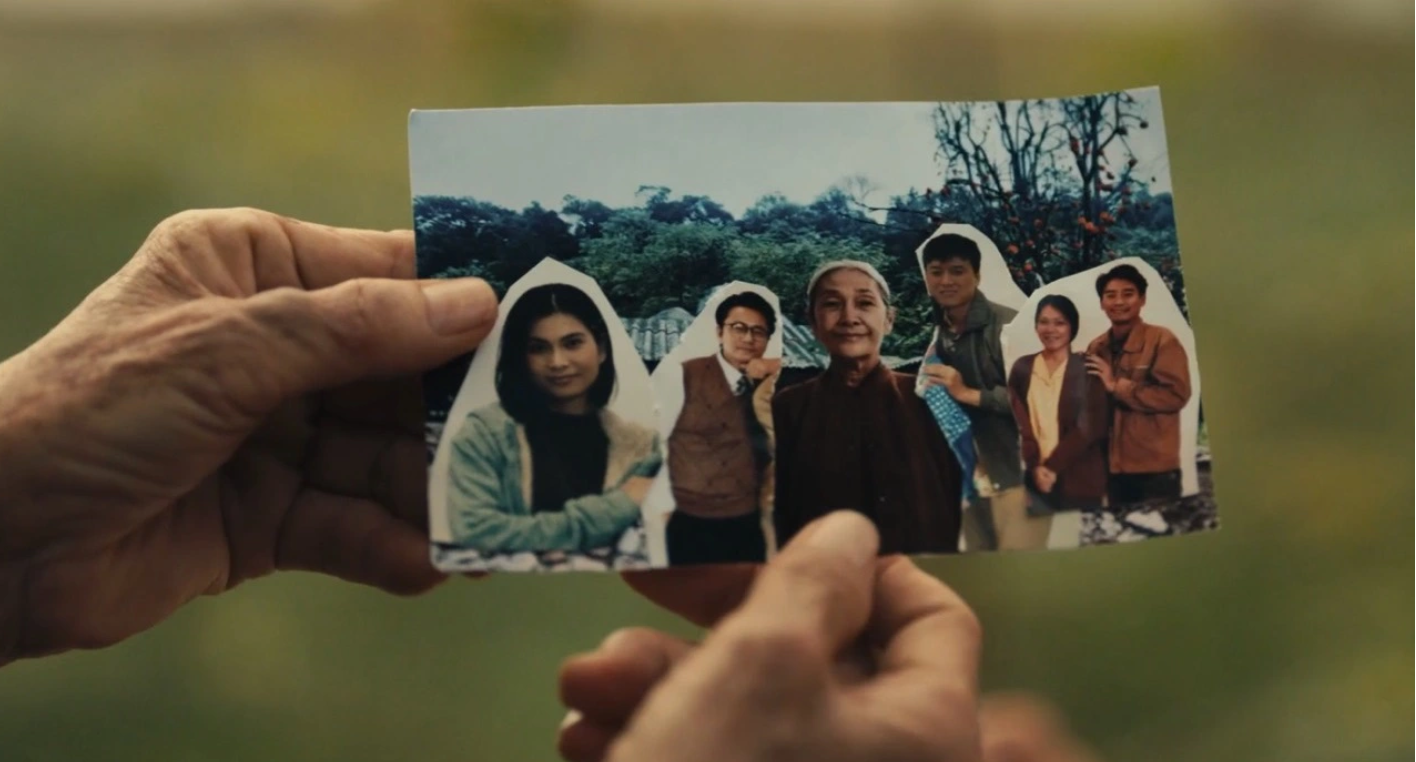 Bị soi sạn nhưng vì sao ‘Lật mặt 7 – Một điều ước’ vẫn khuynh đảo phòng vé?