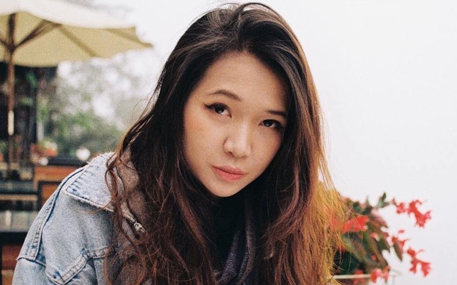 Dự án điện ảnh chuyển thể tiểu thuyết ‘Tấm ván phóng dao’ đoạt giải tại LHP Busan