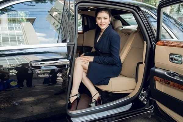 Lý Nhã Kỳ chia tay bạn trai,  khối tài sản khổng lồ gây ngỡ ngàng