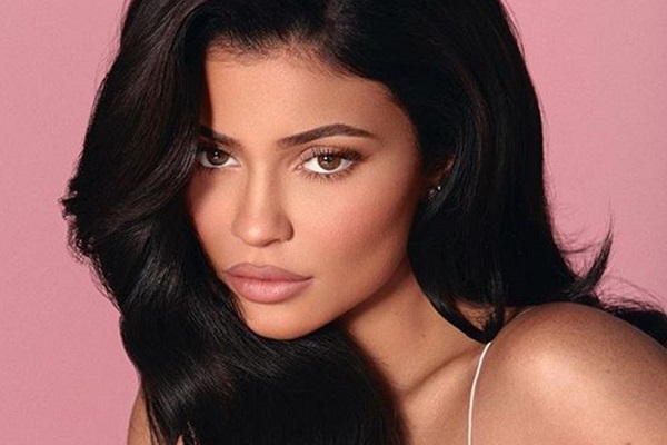 Trang điểm kiểu Mỹ Latinh quyến rũ cho nàng da ngăm