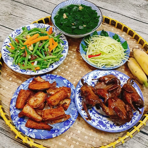 Vừa nấu ngon vừa bày đẹp mắt, chồng nào chẳng mê những mâm cơm thế này