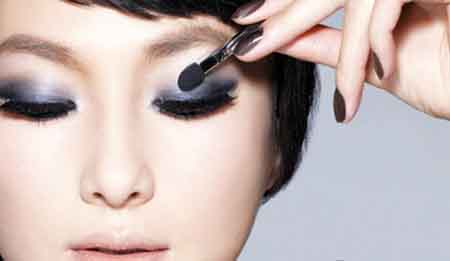 Kỹ thuật trang điểm mắt theo chiều ngang
