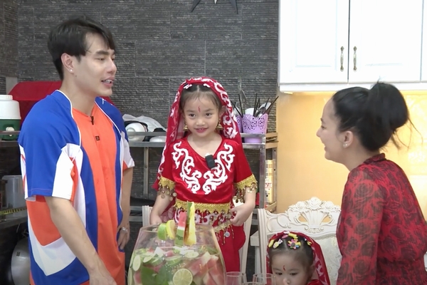 Dương Lâm trổ tài biên đạo, pha nước detox cho vợ và cái kết bất ngờ