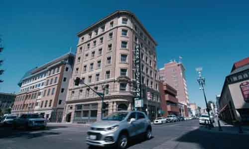 Stockton (California) sẽ trả cho dân 100 USD mỗi tháng