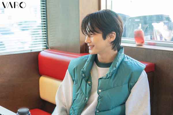 Mỹ nam Hàn cao 1,89m đang gây sốt