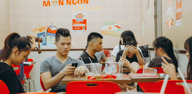 Ngày nắng nóng – Điểm dừng chân lý tưởng của sinh viên là ở đâu?