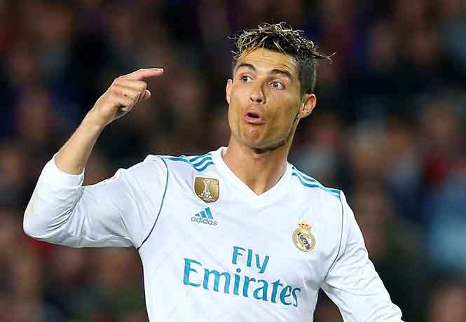 Ronaldo cậy nhờ Real Madrid để khỏi… ngồi tù