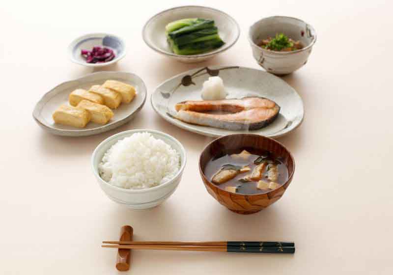Nguyên tắc dinh dưỡng của người Nhật để có dáng chuẩn