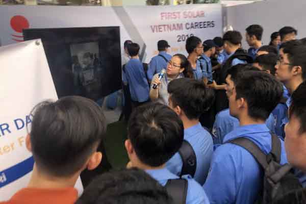 TP.HCM: 15.000 việc làm đang chờ người lao động