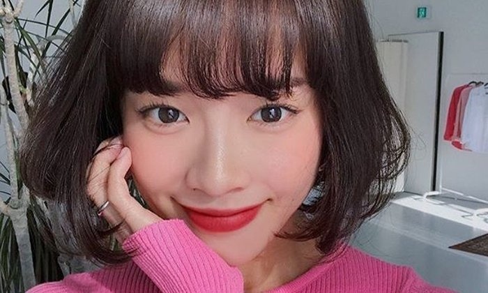 Để những kiểu tóc nữ sinh này ai biết bạn đã bốn mươi