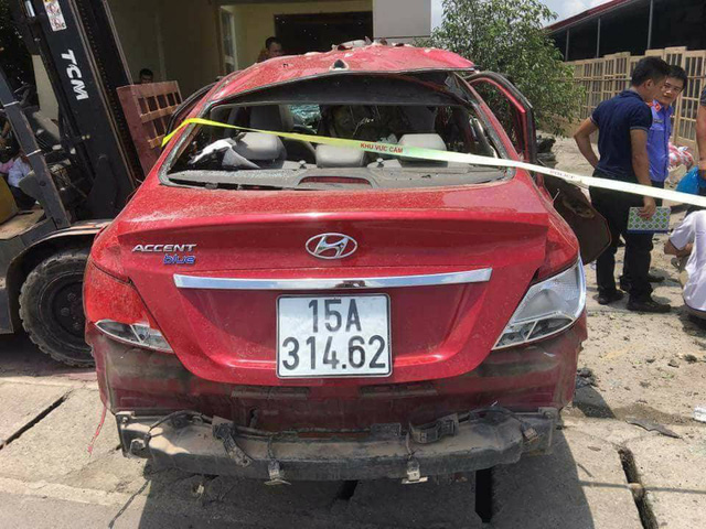 Hải Phòng: Ô tô phát nổ trong đêm