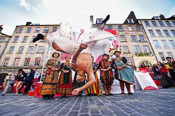 Các lễ hội mùa hè trên khắp thế giới (P1)