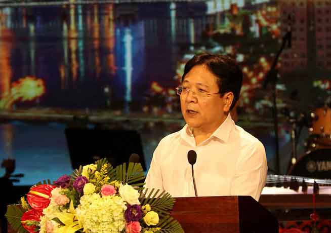 Thứ trưởng Bộ VH-TT&DL Vương Duy Biên nghỉ hưu