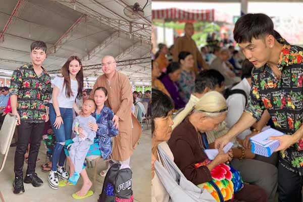 Thu Thủy, Ưng Hoàng Phúc phát quà bánh cho người khiếm thị