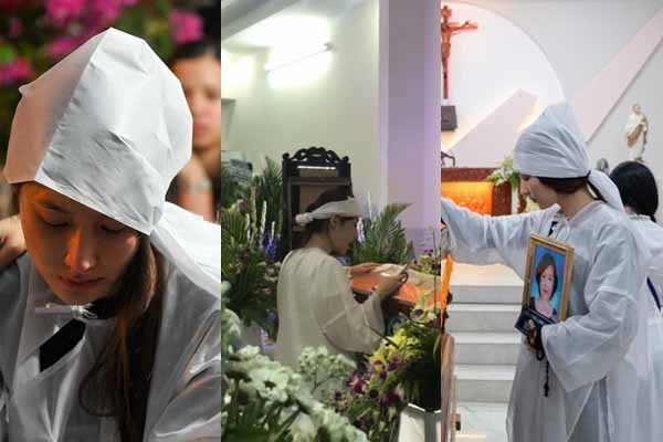 Nghẹn ngào khoảnh khắc Diễm My 9X hát cầu nguyện bên linh cữu mẹ