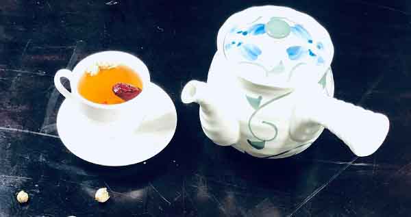 Pha trà kỷ tử giúp giảm căng thẳng, tăng miễn dịch