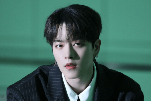 Nam thần tượng Kpop rời nhóm vì phốt đời tư