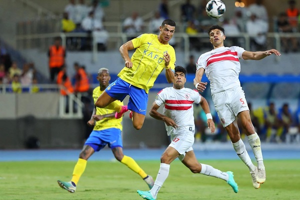 Ronaldo tỏa sáng để giúp Al-Nassr giành quyền vào tứ kết