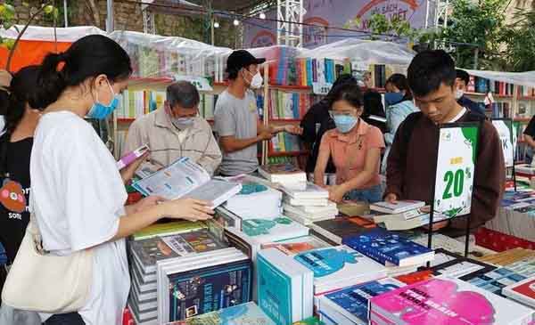 Rộn ràng ngày hội những người yêu sách