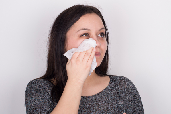 Những thói quen xấu khiến da mặt nổi mụn