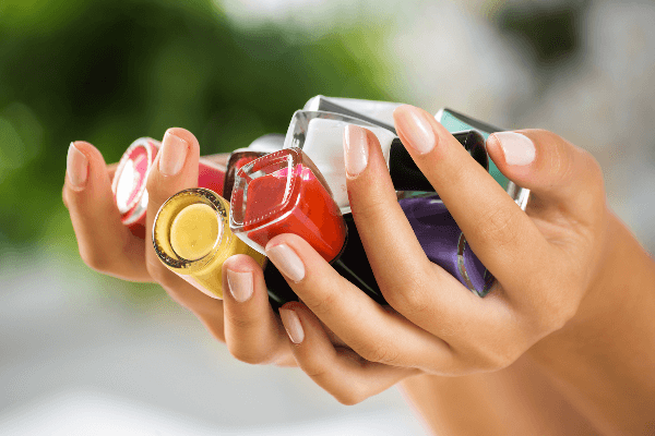 Sơn móng tay – ‘độc tố’ tiềm ẩn giữa sắc màu sặc sỡ