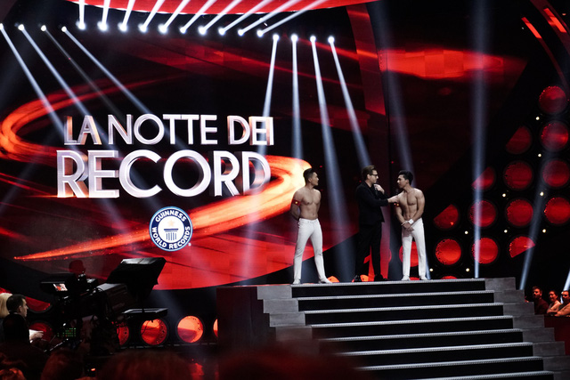 Clip Quốc Cơ – Quốc Nghiệp xác lập thành công Kỷ lục thế giới mới