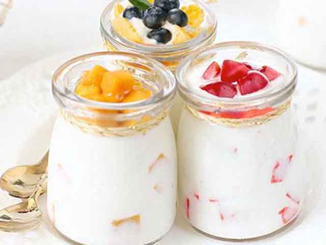 Hàm lượng đường trong sữa chua còn nhiều hơn cả nước ngọt