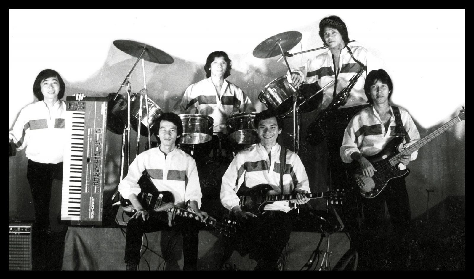 Người chơi đàn: Tôi đã đến với cây đàn ‘kỳ lạ’ như thế nào? (Kỳ 1)