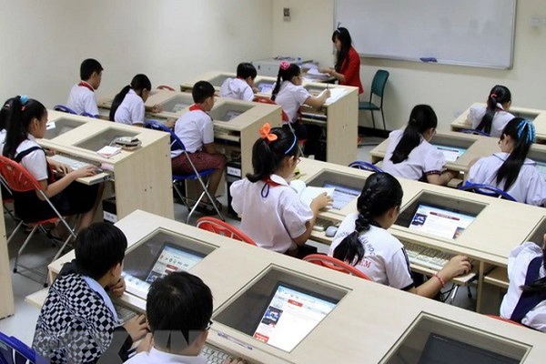 TP.HCM: Giải pháp nào khi thiếu giáo viên tiếng Anh, Tin học?