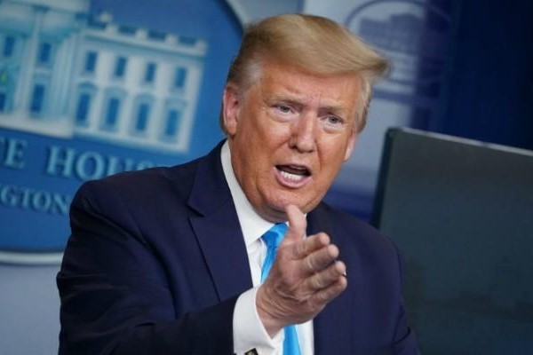 Tổng thống Mỹ cắt tiền WHO, đảng Dân chủ coi đó là hành động ‘chạy tội’