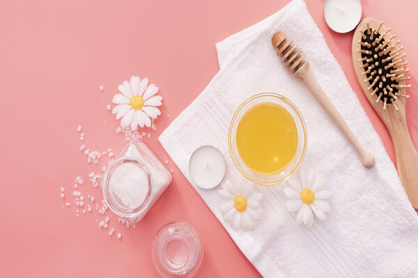 Bí quyết dưỡng tóc mềm mượt mùa đông