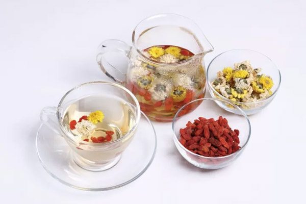 Tác dụng an thần của trà hoa cúc, bạn đã biết chưa?