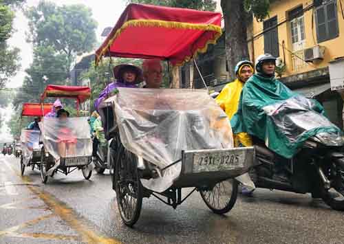 Bắc Bộ rét, miền Trung mưa to