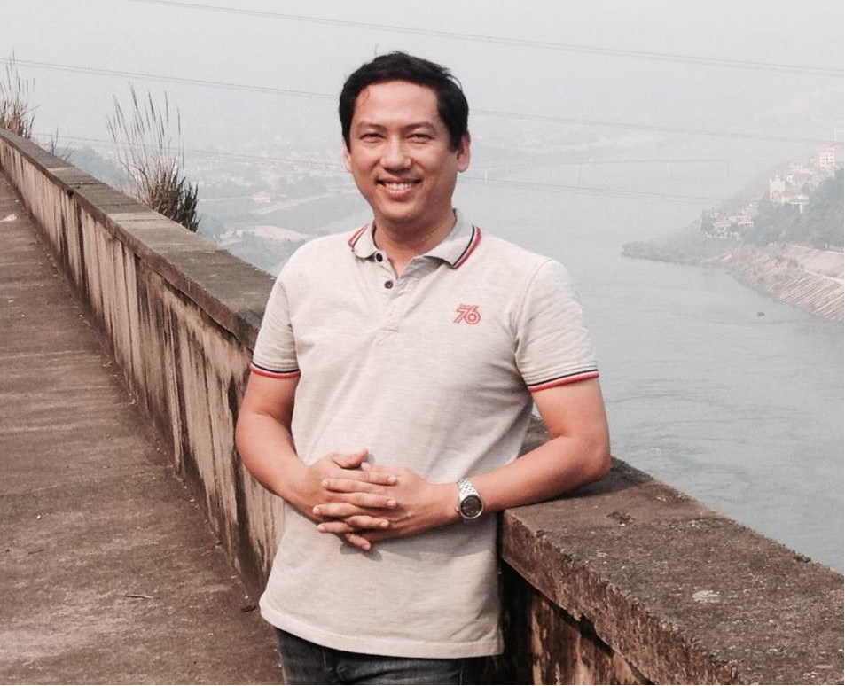 Danh tính trợ lý ngôn ngữ mới của HLV Park Hang-seo