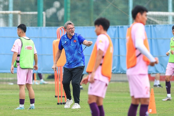 Giá trị đội hình tuyển Việt Nam đứng hạng bao nhiêu tại Asian Cup 2023?