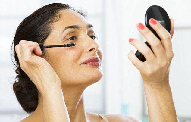 Giữ gìn làn da hiệu quả cho phụ nữ trung niên bằng những cách sau