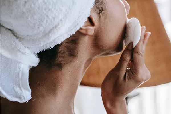 Tẩy trang nào tốt hơn?