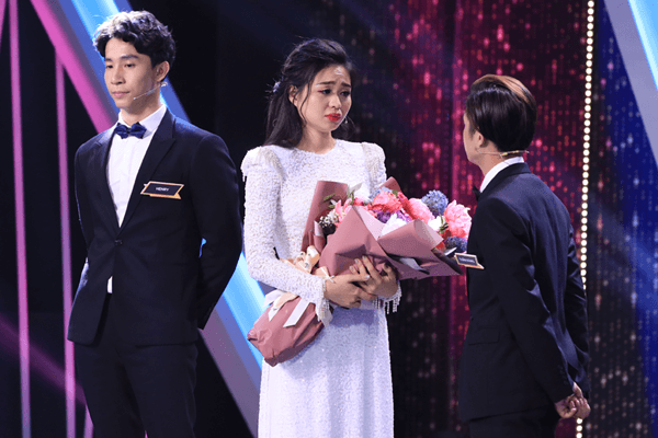 Người yêu Lê Lộc chính thức lên tiếng chuyện trộm vàng bỏ trốn, giả giàu có