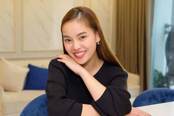Giang Hồng Ngọc ngậm ngùi: “Tôi một mình sinh con ở Mỹ”