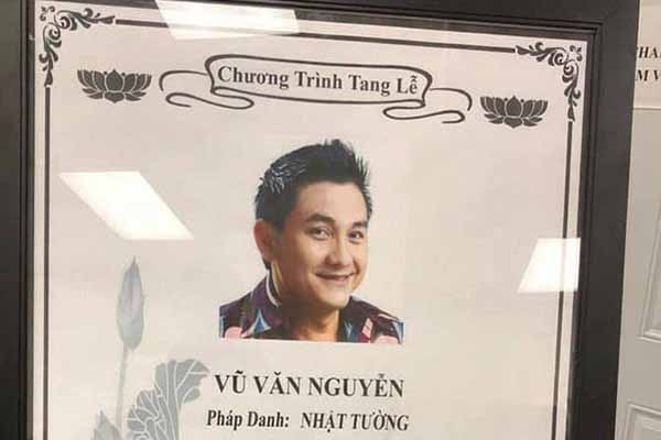 Bạn thân Anh Vũ khóc nghẹn trong tang lễ tại Mỹ