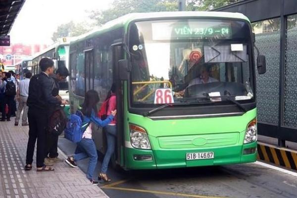 Từ ngày 4/5, 72 tuyến xe buýt tại TP.HCM hoạt động lại