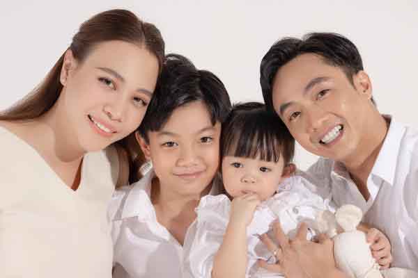 Cường Đô La – Đàm Thu Trang khoe tổ ấm ‘đẹp như mơ’