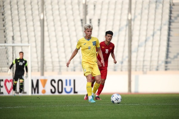 U.18 Việt Nam mém tạo nên bất ngờ trước đại diện của châu Âu